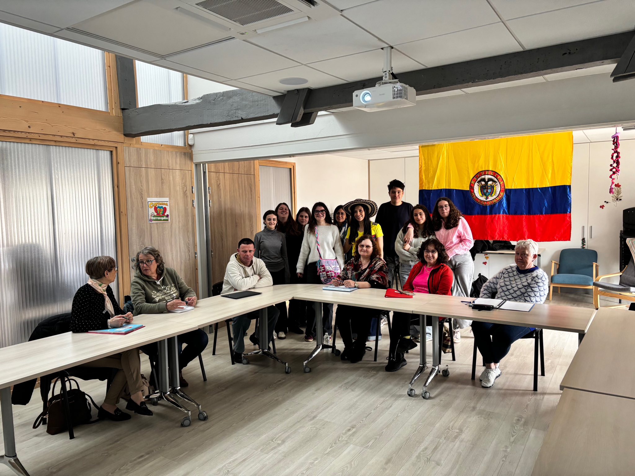 APAS 82 - CAP SUR LA COLOMBIE A L’ESPACE DE VIE SOCIALE ! 