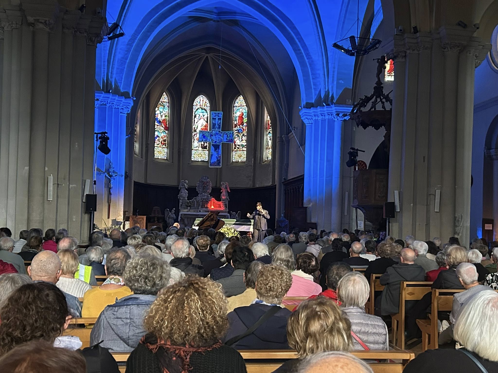 Après-midi Magique à Castelsarrasin avec Aurélien Vivos : Tous unis par la Chanson ! 